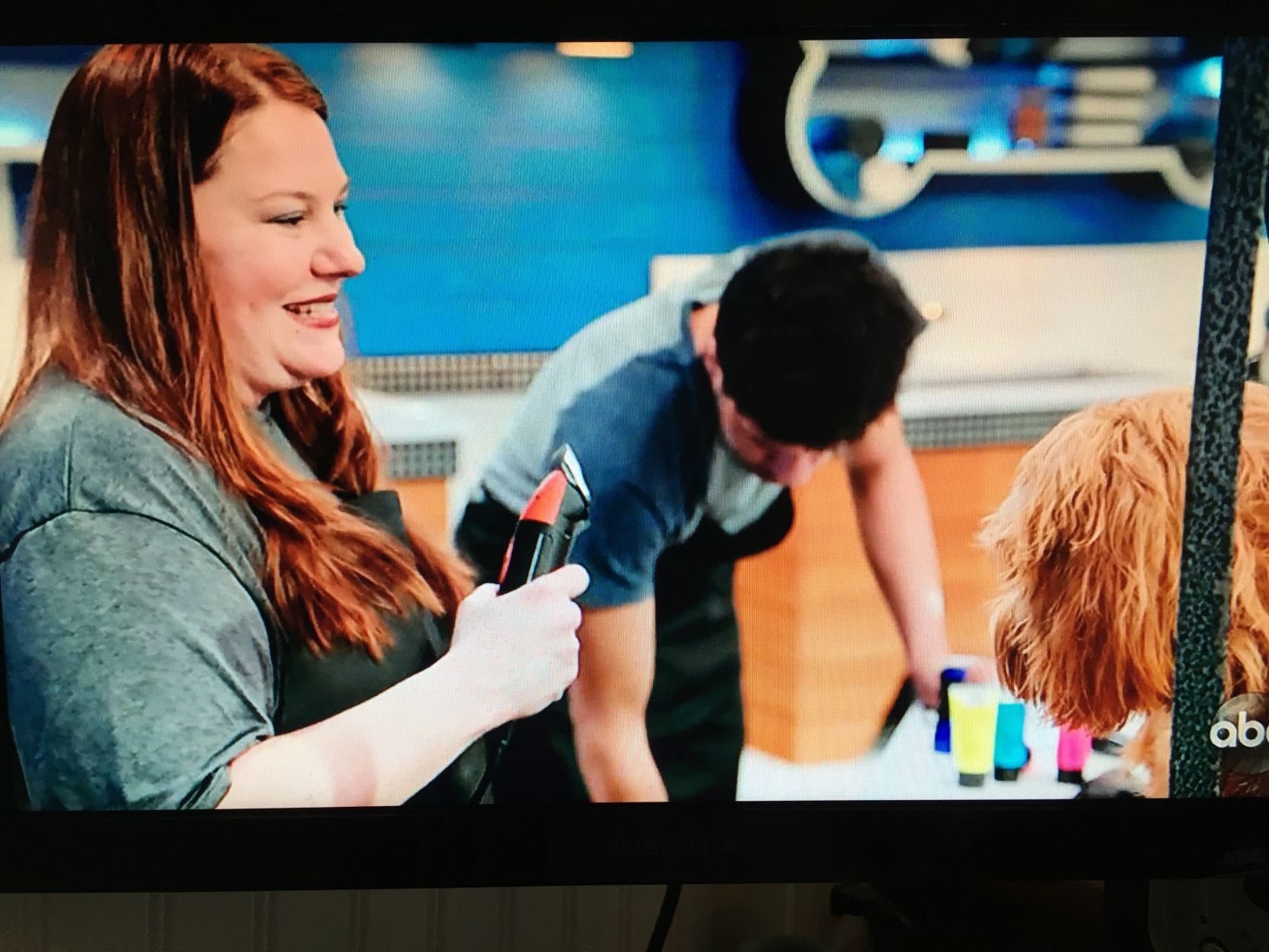 Deb Compton grooming dog on 'Pooch Perfect'